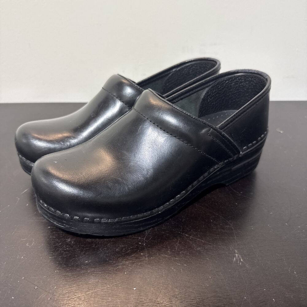 Dansko Professional Black Patent Leather Clogs Women's Size 39 Nurse Work